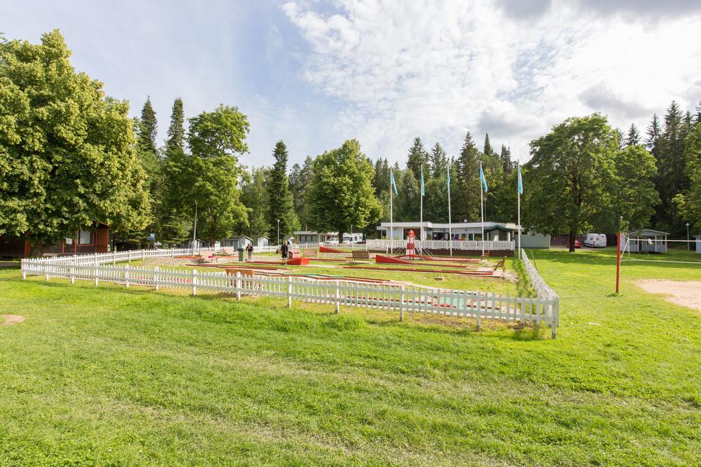 Tampere Camping Haermaelae Hotel Exterior photo