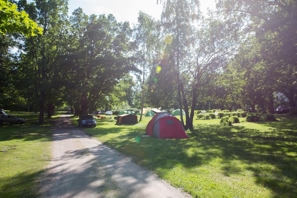 Tampere Camping Haermaelae Hotel Exterior photo