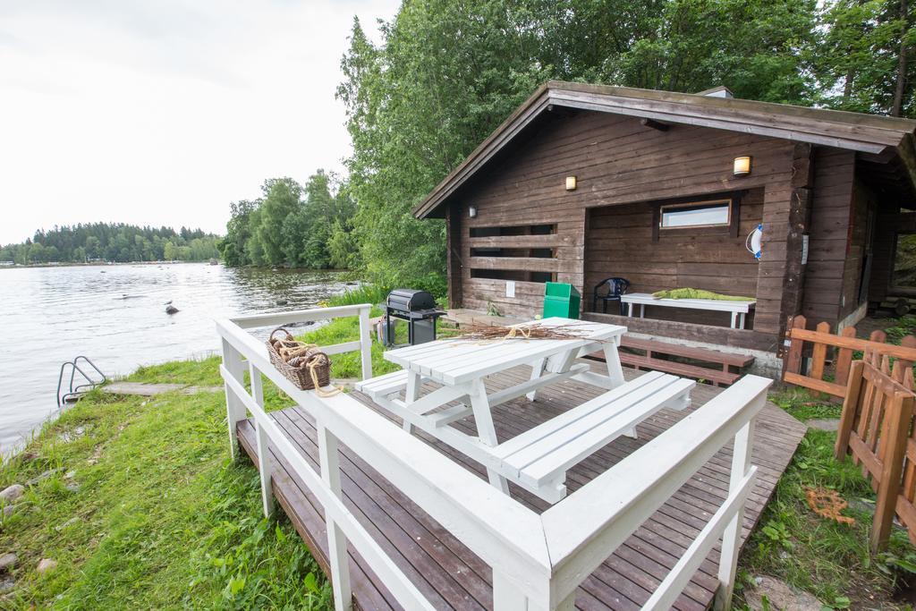 Tampere Camping Haermaelae Hotel Exterior photo